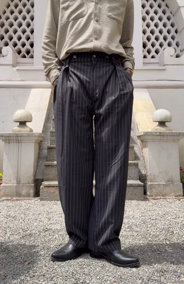 Black Striped Balloon Silhouette Pleated Trouser – Premium Streetwear Essential