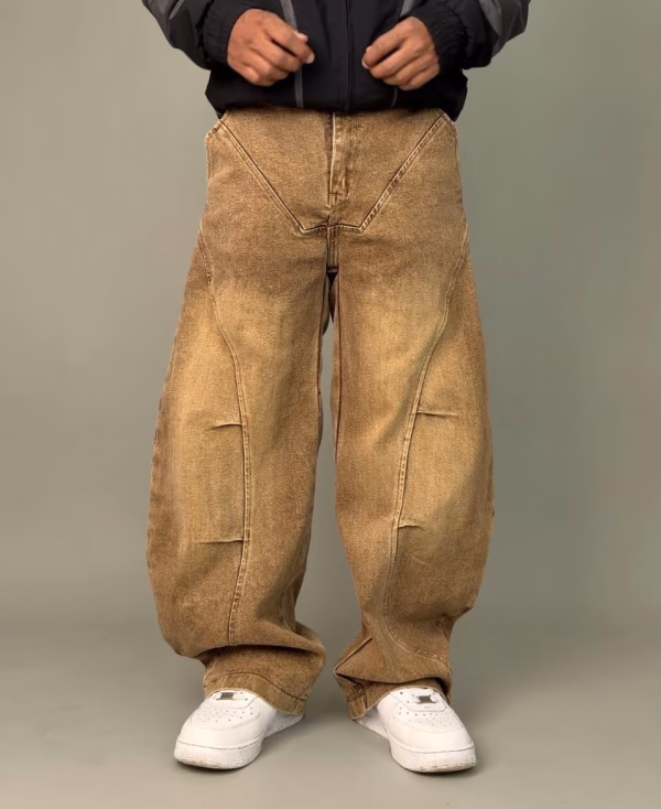2 Crafted from Premium Mac World Denim, baggy jeans feature authentic wash effects and a relaxed silhouette that brings effortless streetwear to every fit.
